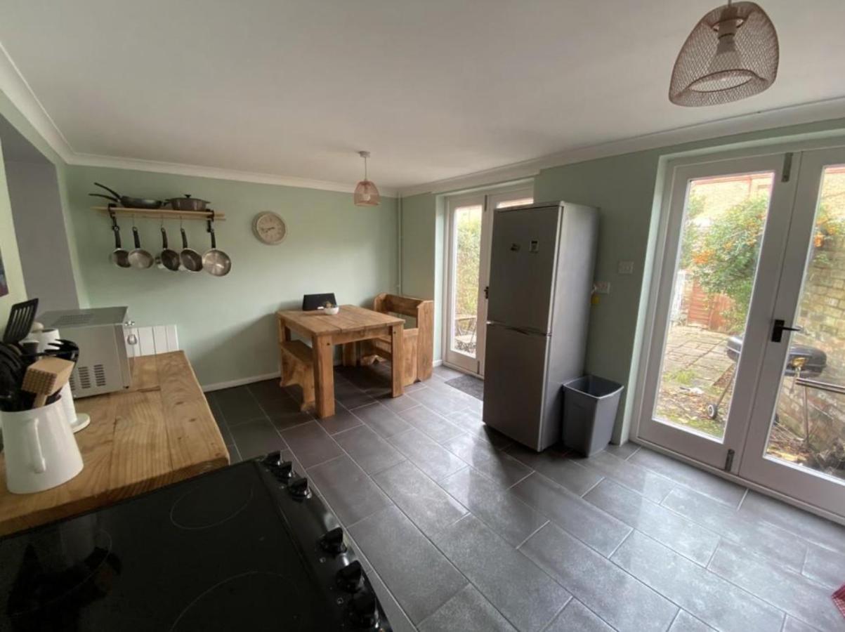 Charming Town Centre Character Cottage With Parking Stowmarket Exterior foto
