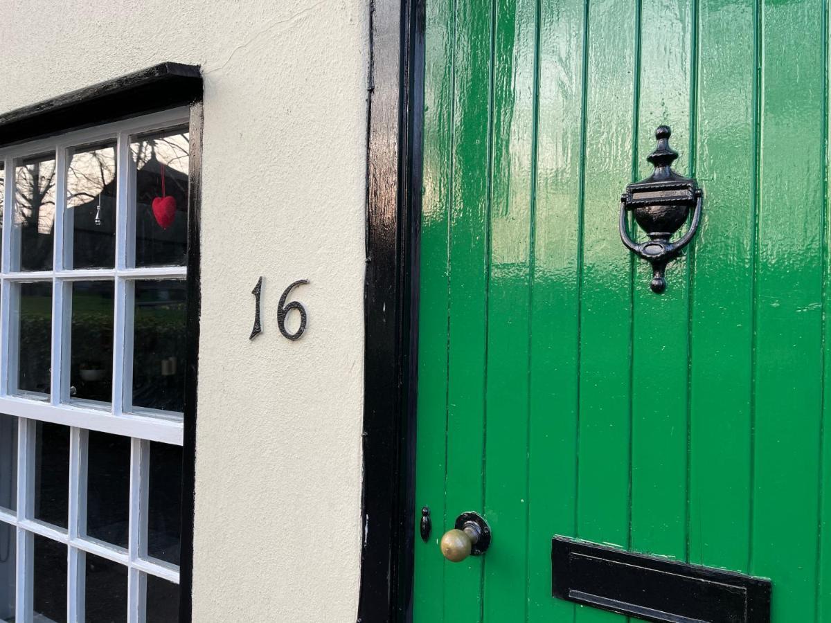 Charming Town Centre Character Cottage With Parking Stowmarket Exterior foto